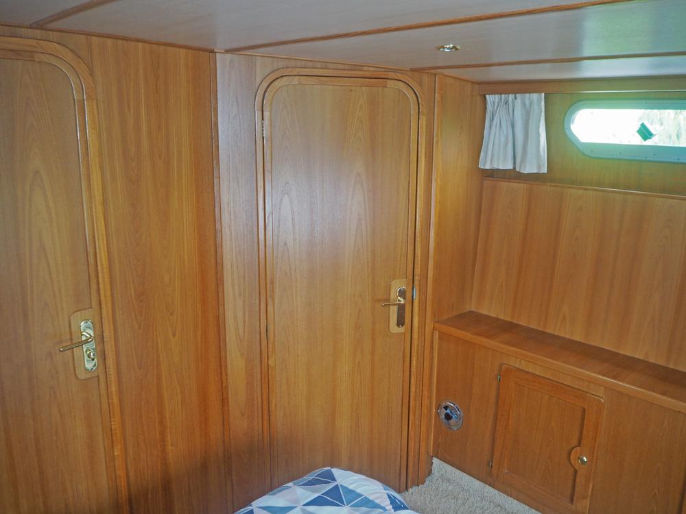 Aft cabin, Accommodation
